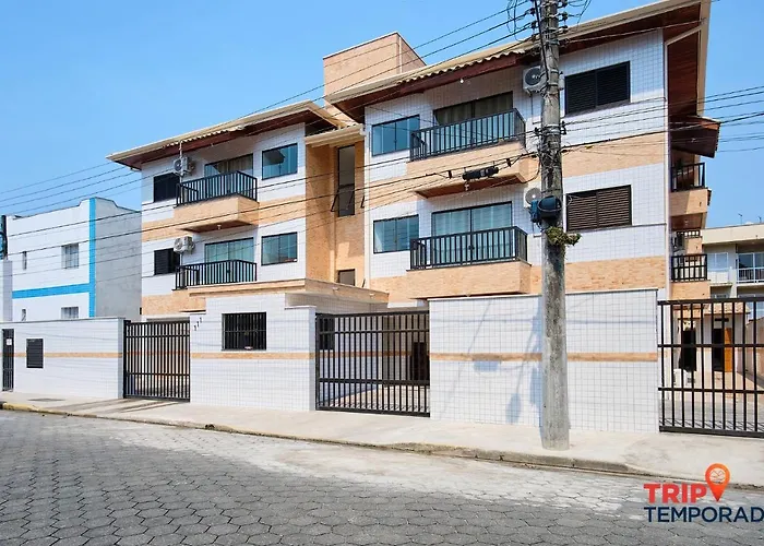 com ar condicionado à 100 metros da praia - Edifício Ibiza